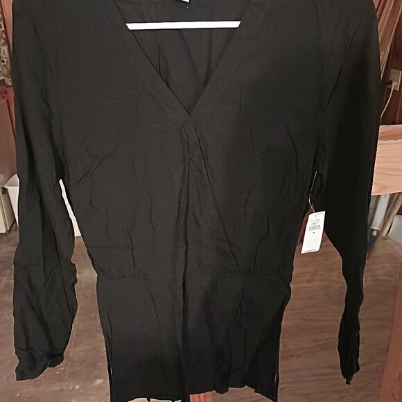 Long sleeved blouse - Picture 1 of 5